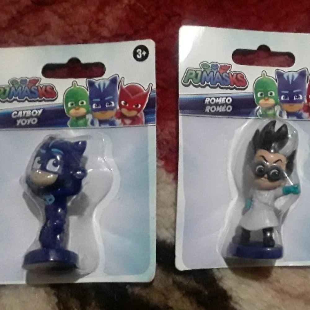 4 pc PJ Masks Collectible Action Figures Boys Toys Play Pretend Fun Ninja Romeo